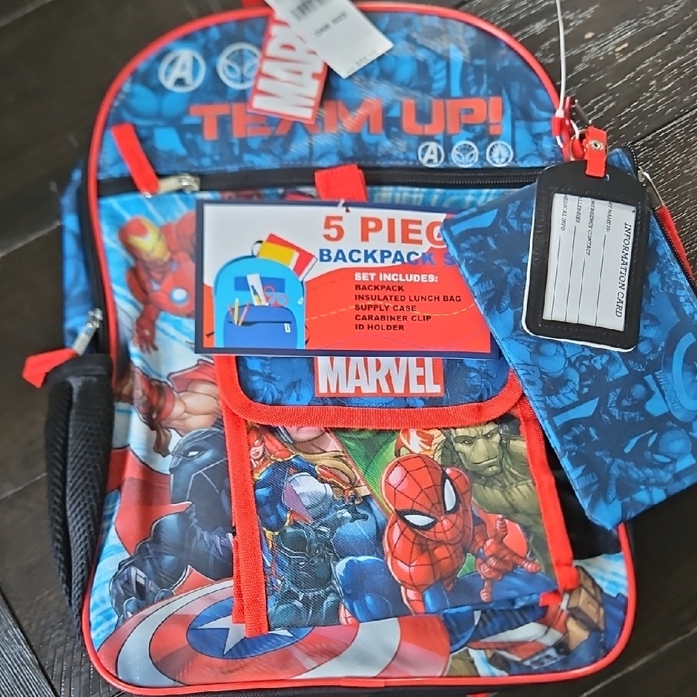 Spiderman Backpack NWT Created for Macy's retail 42 . 5 PIECE SET